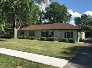 413 E Columbia St, Arthur, IL 61911