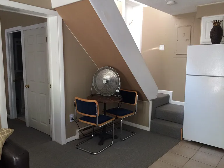 56 Prospect Hill St #B — Photo 6