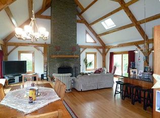 885 Mitchells Ln, Middletown, RI 02842