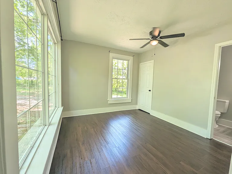 526 Fleming St #1 — Photo 7