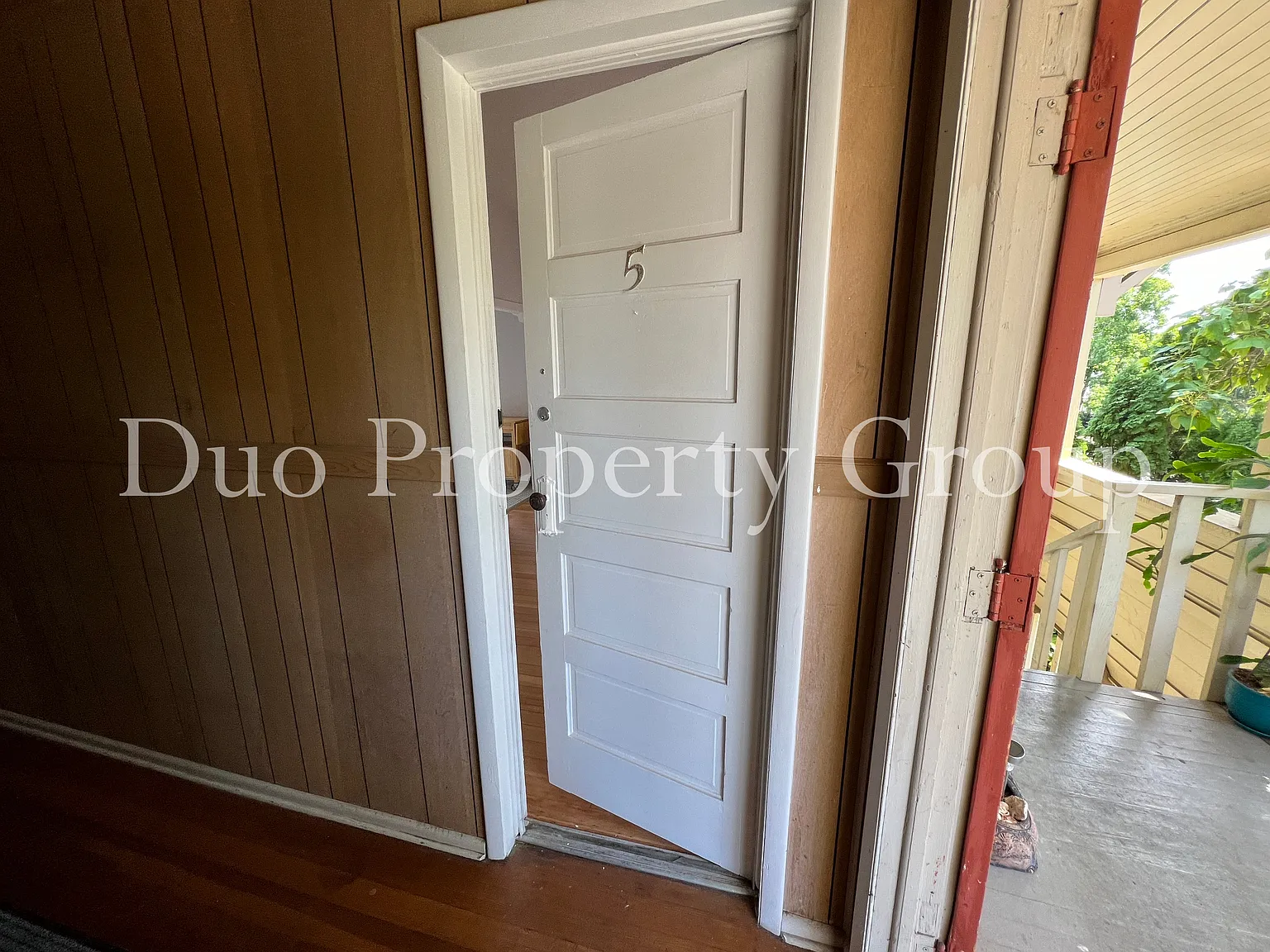 1 bed, 450 sqft, $1,200 — Photo 2