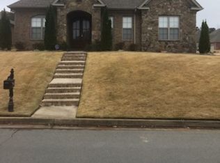 2320 Crossover Rd, Little Rock, AR 72223