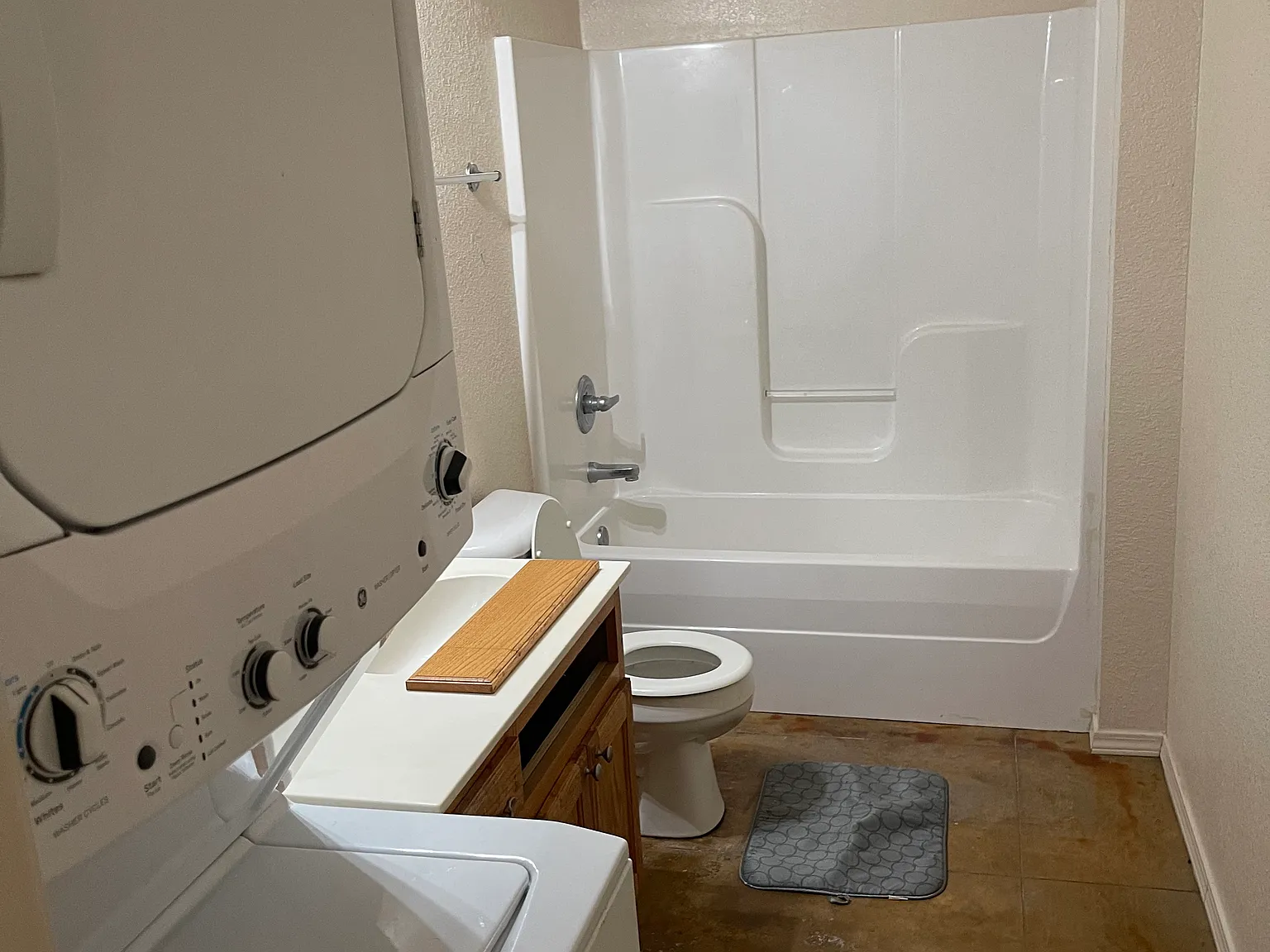 1 bed, 650 sqft, $750 — Photo 2
