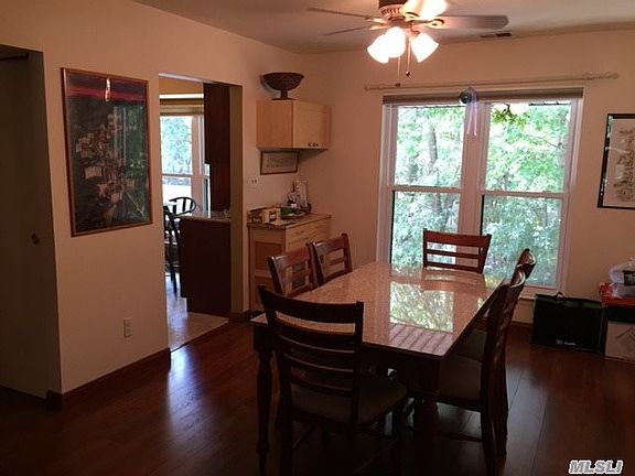 3rd image of 4 Pine Ct
