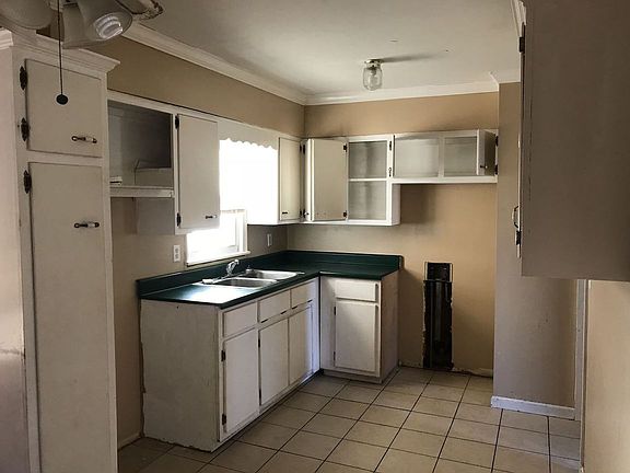 5th image of 101 Blackwood St