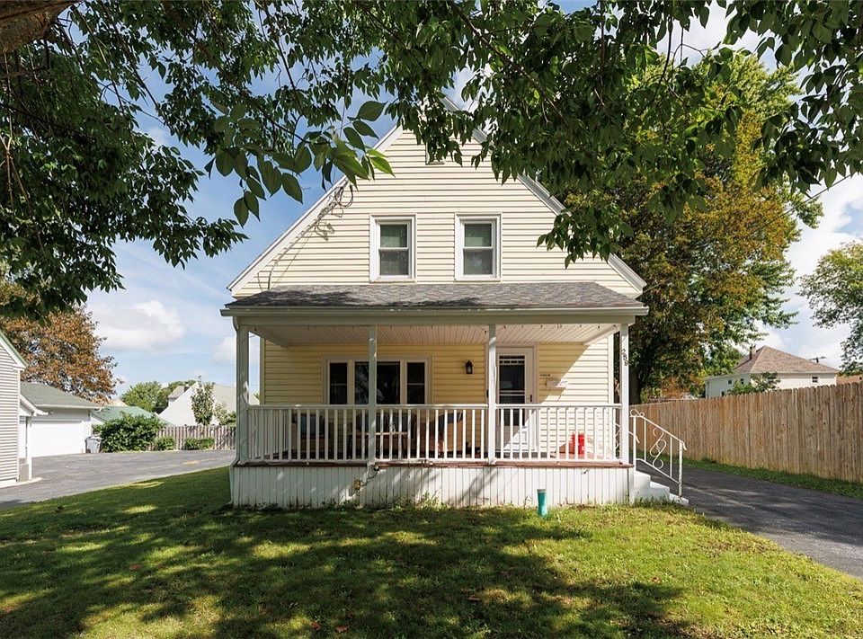 1st image of 259 Stuart St