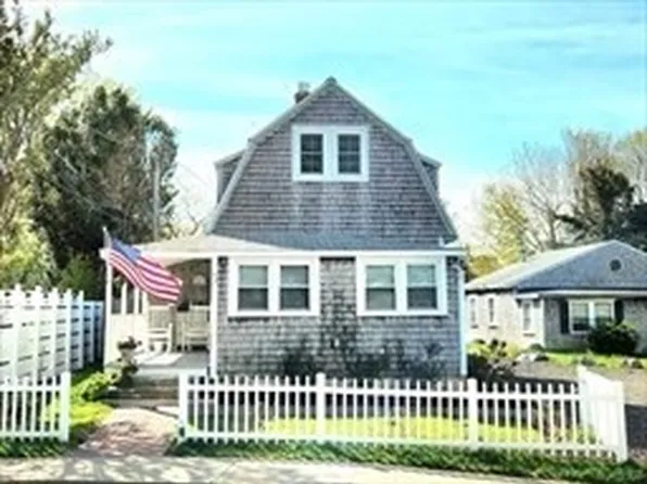 109 White Horse Rd #1, Plymouth, MA 02360