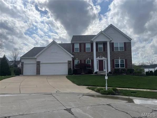 37 Bear Cub Ct, Wentzville, MO 63385