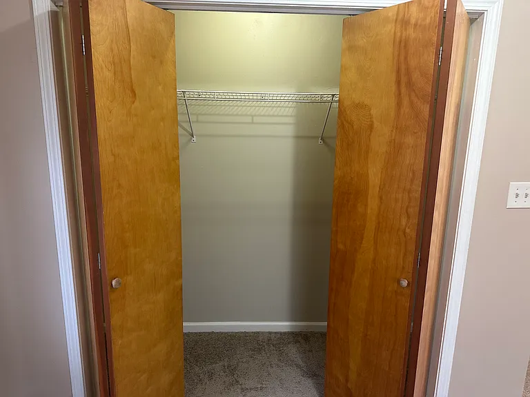 2322 Orleans Ave — Photo 7