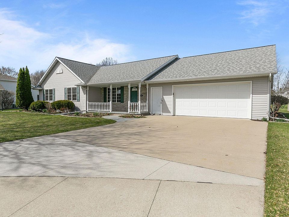 1st image of 2412 Lupine Ct