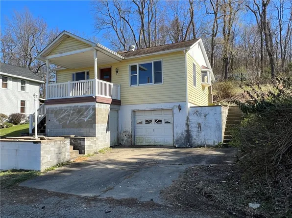 3516 Volcano St, Hunker, PA 15639