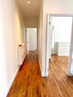 Rented by Corcoran | media 23