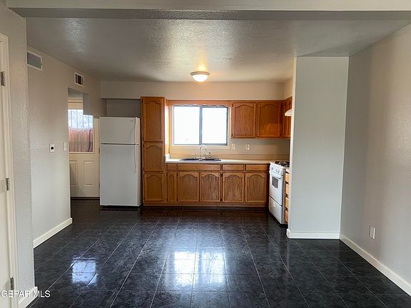 3rd image of 3008 Eads Pl APT B