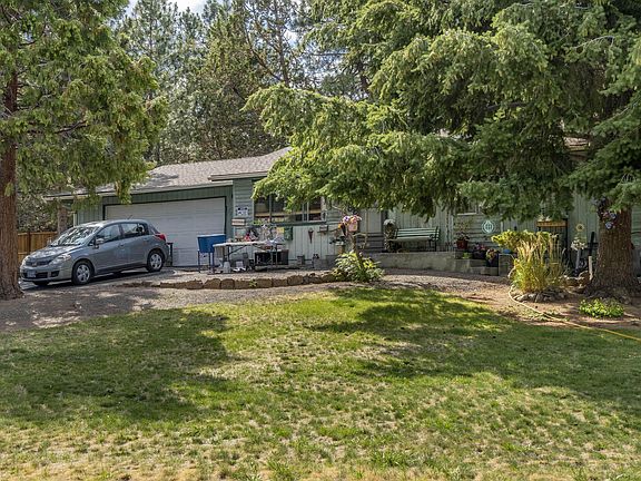 2nd image of 20838 Desert Woods Dr