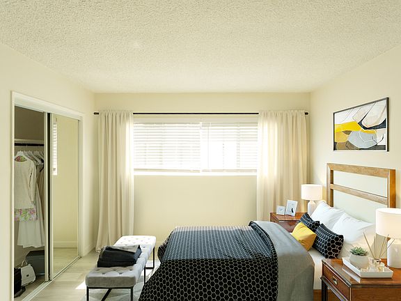4th image of 1231 S Bundy Dr APT 14