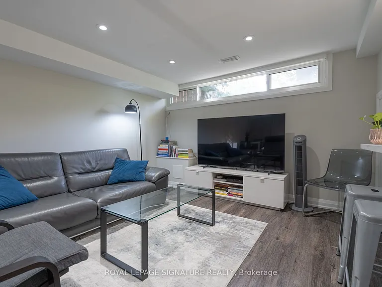305 Blue Grass Blvd #BASEMENT — Photo 3