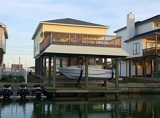 22110 Cantina Dr, Galveston, TX 77554