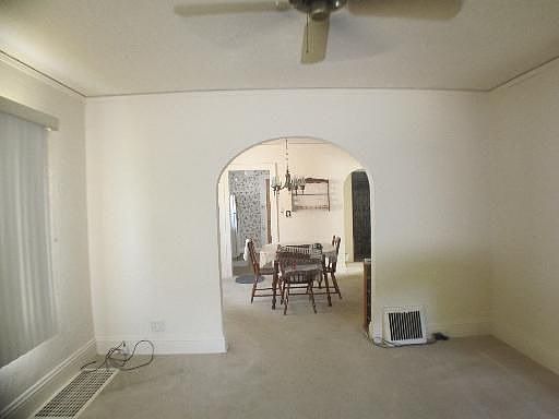 4th image of 340 Highwood Ave