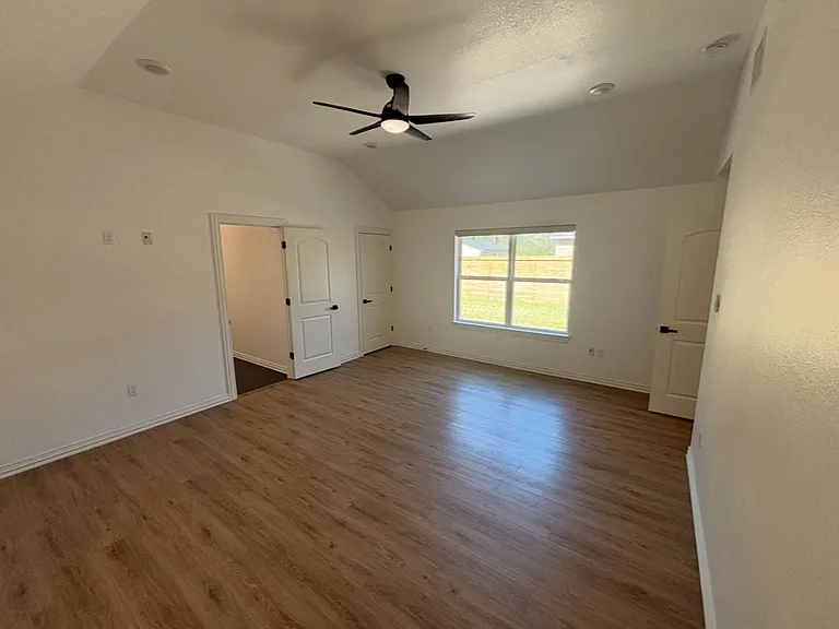 8125 Sunnyhill St — Photo 8