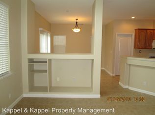 107 Dewberry Dr, Vacaville, CA 95688