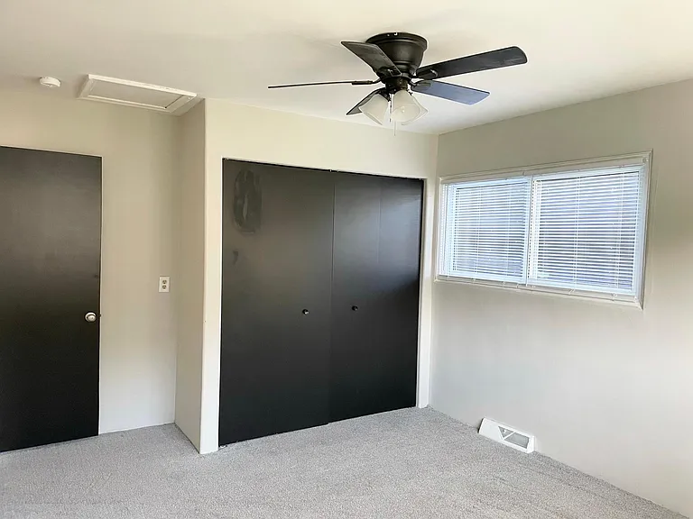 36155 Theresa St #36155 — Photo 9