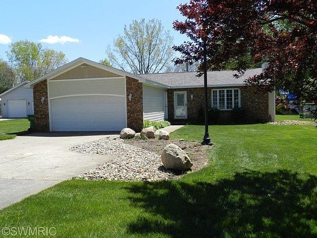 1st image of 21509 Sail Bay Dr