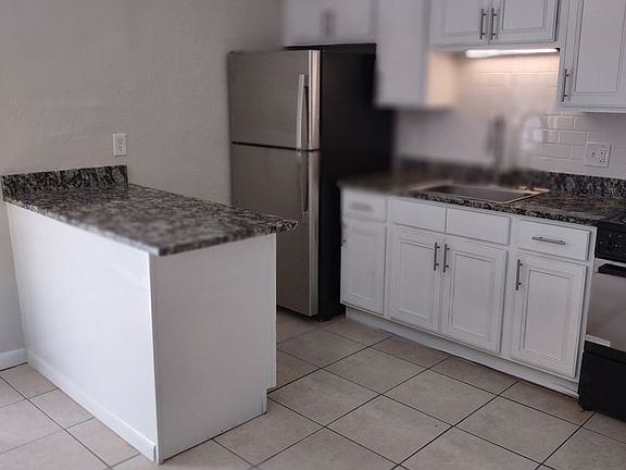 3rd image of 1971 NW 43rd St #2075-B