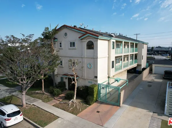 8812 Reading Ave, Los Angeles, CA 90045