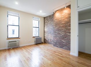 67 Diamond St APT 2L, Brooklyn, NY 11222