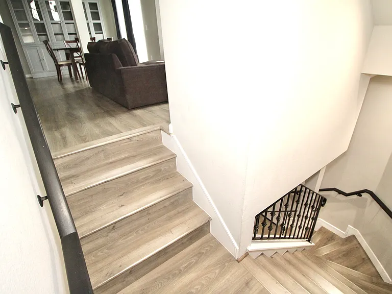 819 Estancia Ct — Photo 7