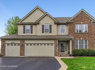 26305 W Mapleview Dr, Plainfield, IL 60585