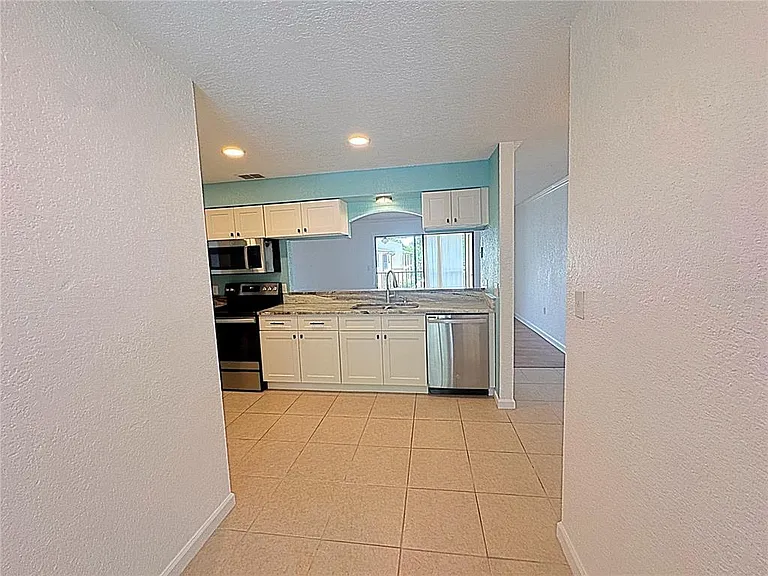 12261 Sailwinds Dr #203 — Photo 4