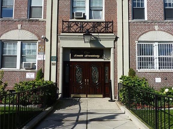 2nd image of 1 S Broadway APT 4K