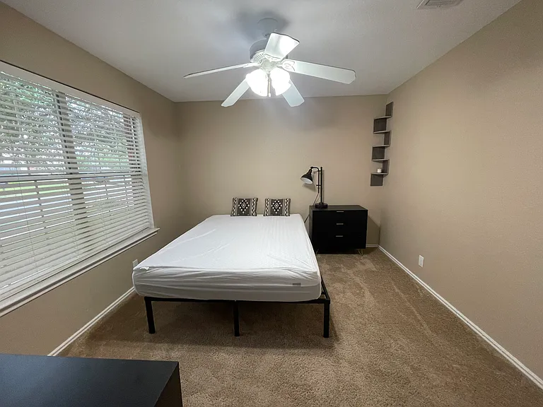 8519 Chickasaw Blf #BR2 — Photo 6