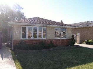 2449 Sheila St, Franklin Park, IL 60131