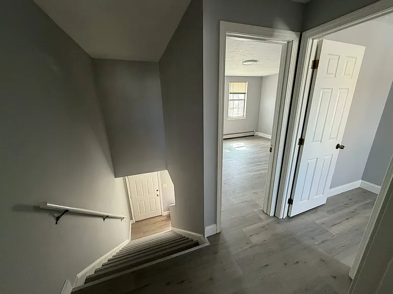 55 E St — Photo 6