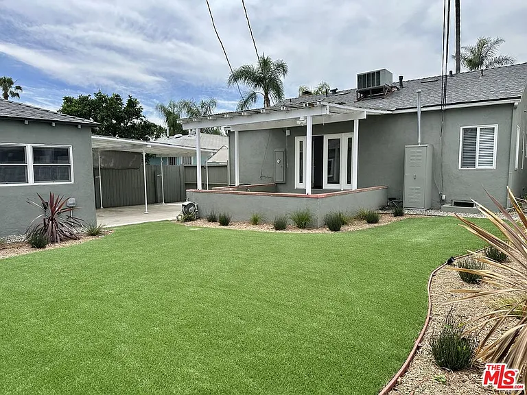 1206 Greenacre Ave — Photo 16