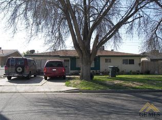 11013 Baron Ave, Bakersfield, CA 93312