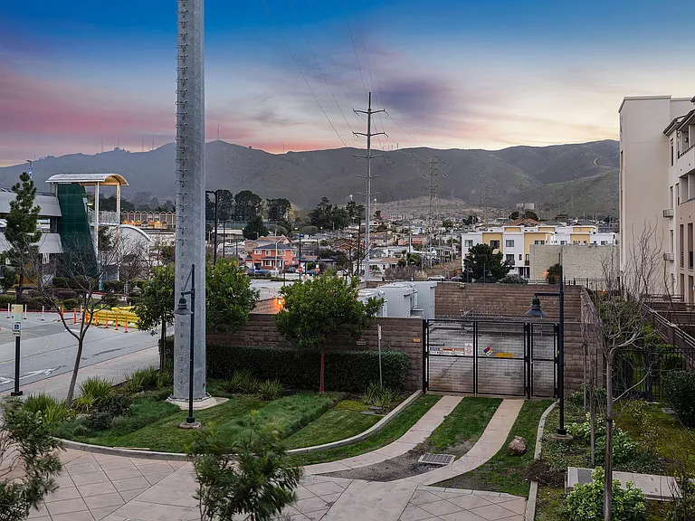 1488 El Camino Real #208 — Photo 42