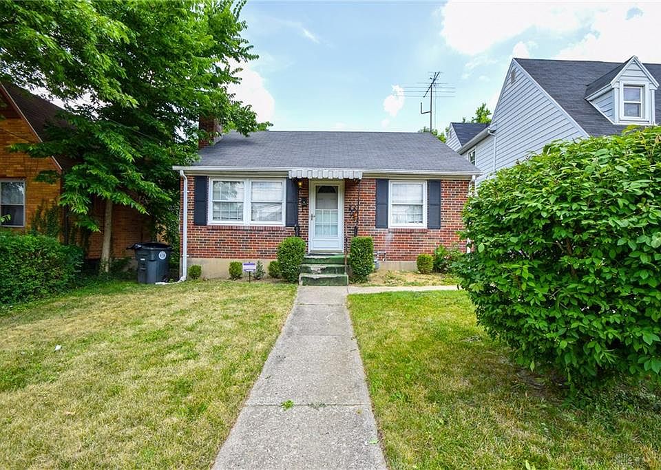 1st image of 1205 W Hillcrest Ave