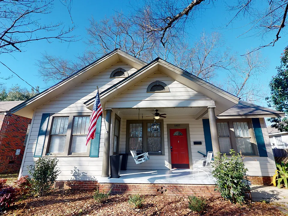 1827 Capitol Ave