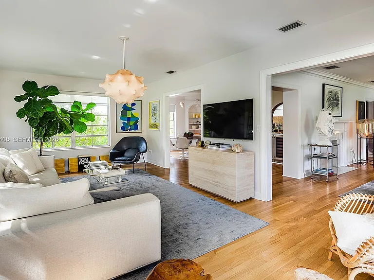 2828 Segovia St #1 — Photo 22