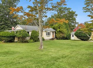 35 Saltaire Rd, Sound Beach, NY 11789