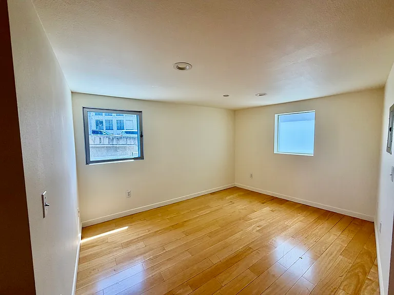 575 Harrison Street — Photo 6