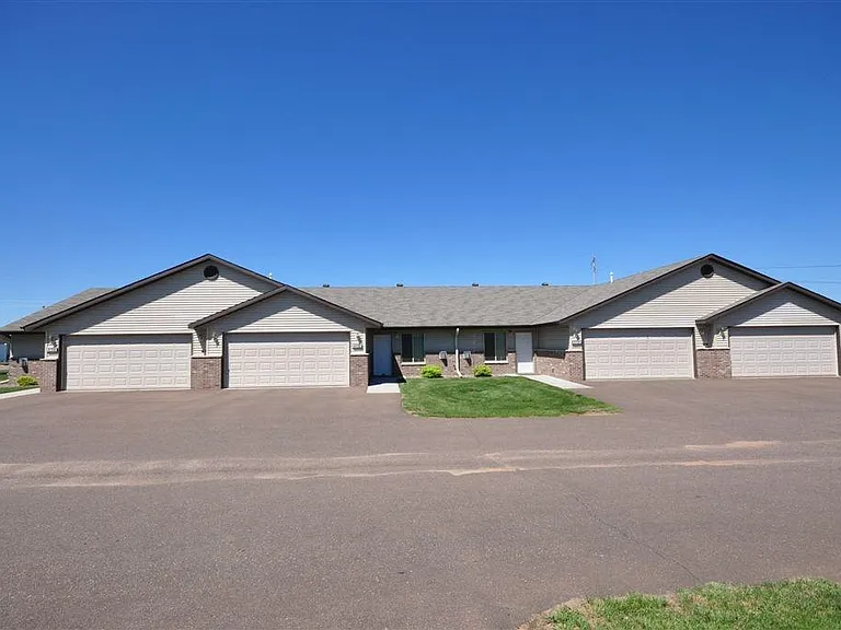 4113 Kane Ct — Photo 2