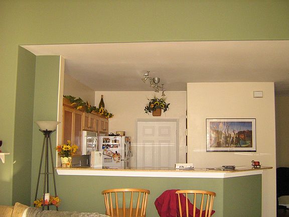 2nd image of 1280 NE 63rd Way Unit 806