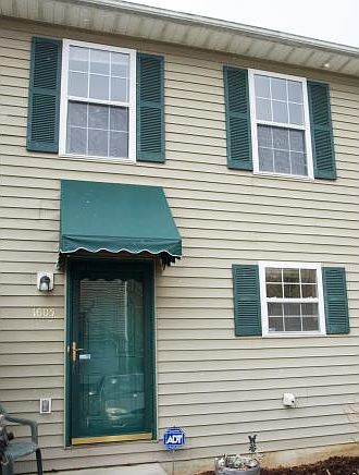 1st image of 1605 Herrin Dr