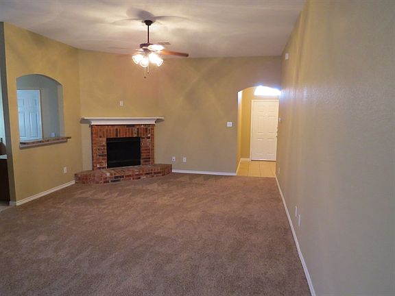 4th image of 3809 Vista Greens Dr