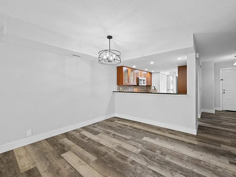 4221 SW 71st Way #4221 — Photo 11