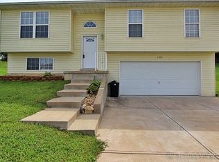 2308 Peterein Ct, Festus, MO 63028